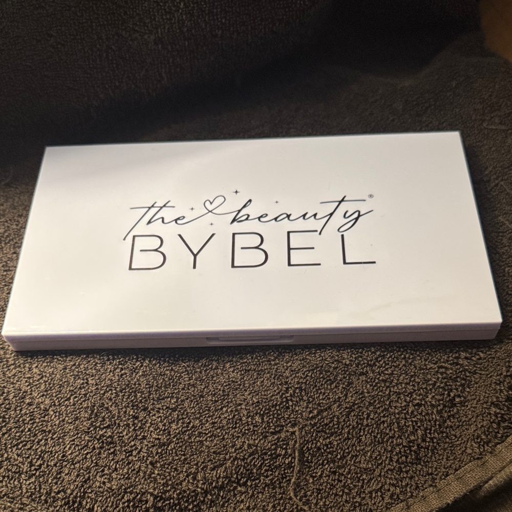Eyeshadow Palette